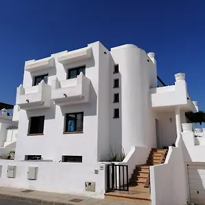 Surf Dream Surfhouse Ostello Corralejo
