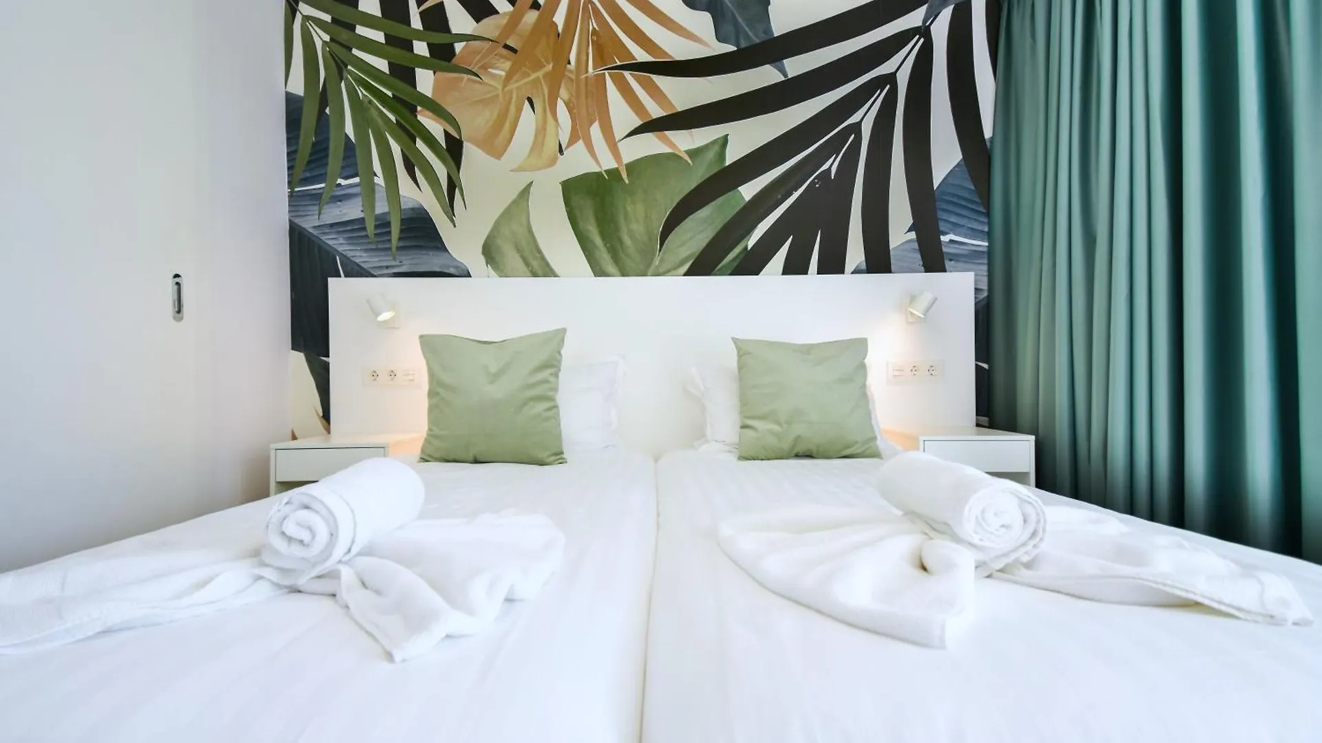 *** Aparthotel Palm Suites Puerto Rico  Spain