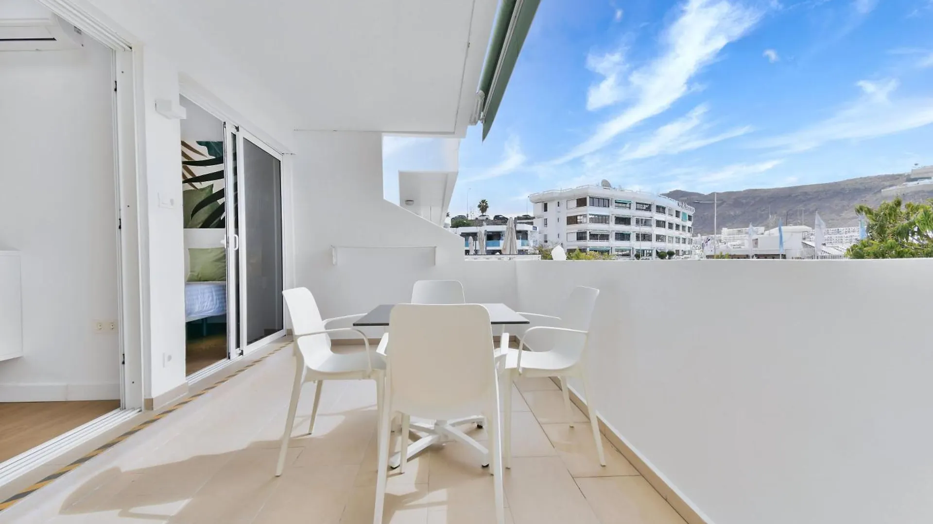 Palm Suites Puerto Rico  Spain